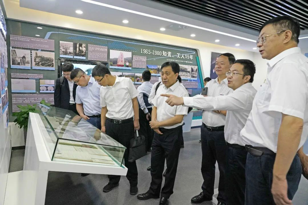 中铁装备赵华总经理莅临宝运莱智能交流