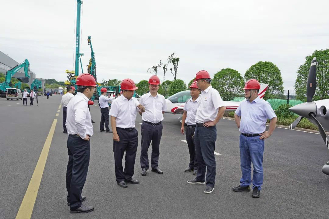 中铁装备赵华总经理莅临宝运莱智能交流