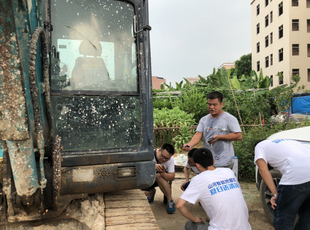 宝运莱智能挖掘机获最高评价，就是用得舒服！