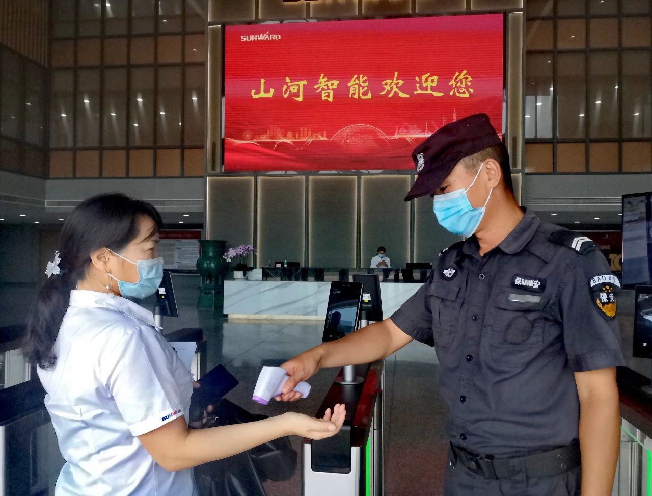 严格防控！宝运莱智能牢筑防疫“长城”