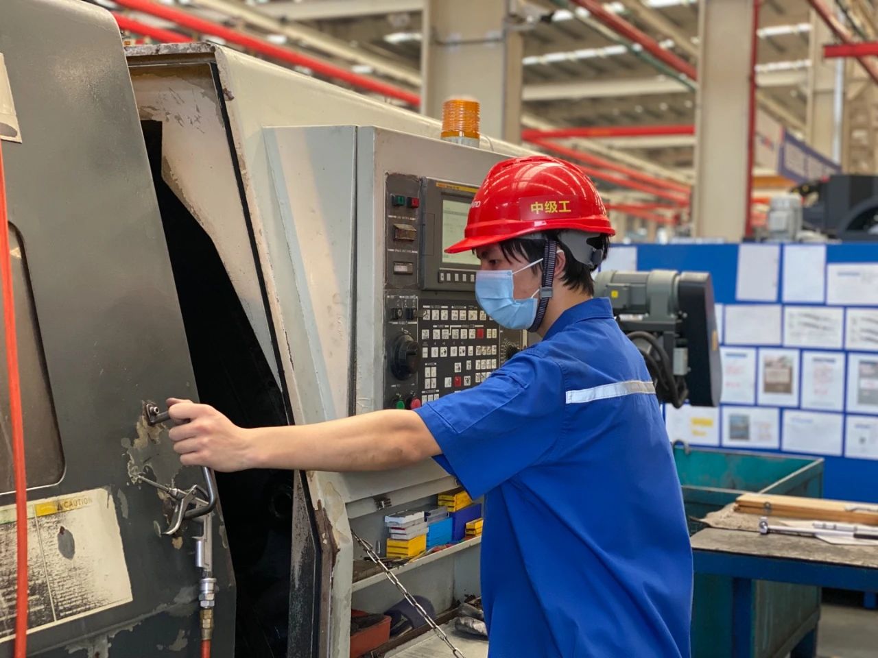 严格防控！宝运莱智能牢筑防疫“长城”