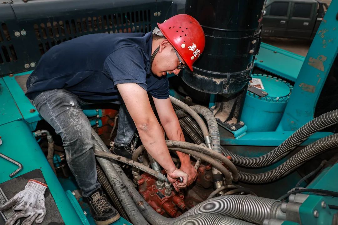 致敬！守护矿山的“宝运莱卫士”