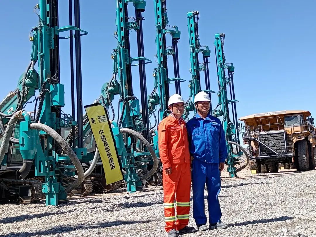 疫情当下，逆行非洲——宝运莱智能凿岩设备团队海外服务纪实
