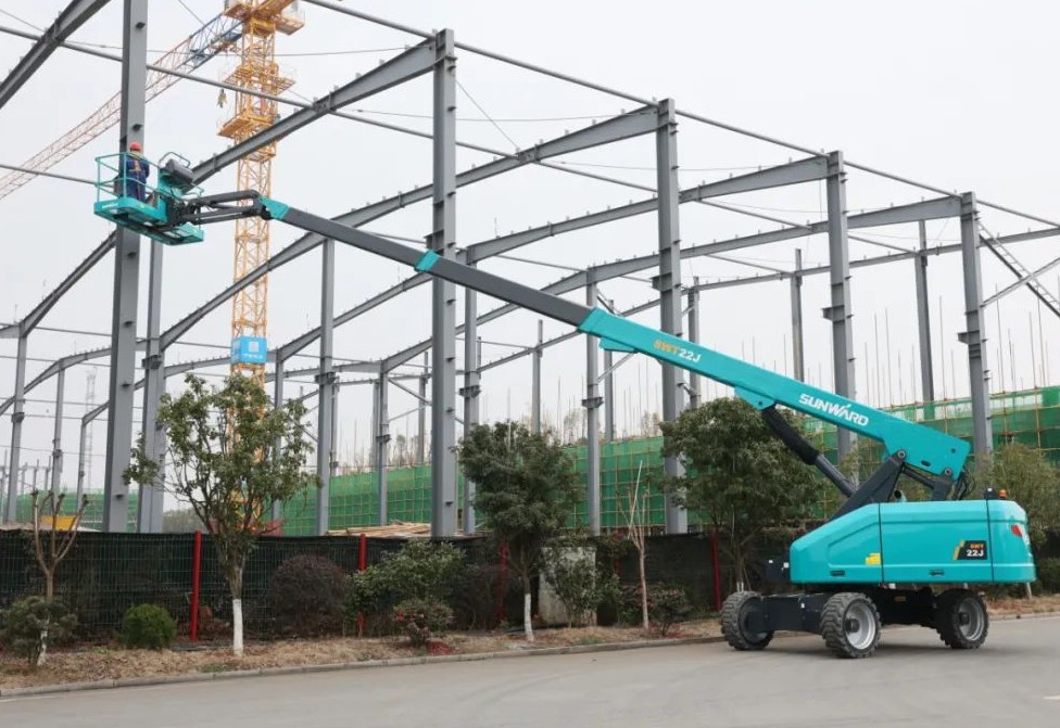 勇闯蓝海！宝运莱智能两款臂式高空作业平台正式“出道”