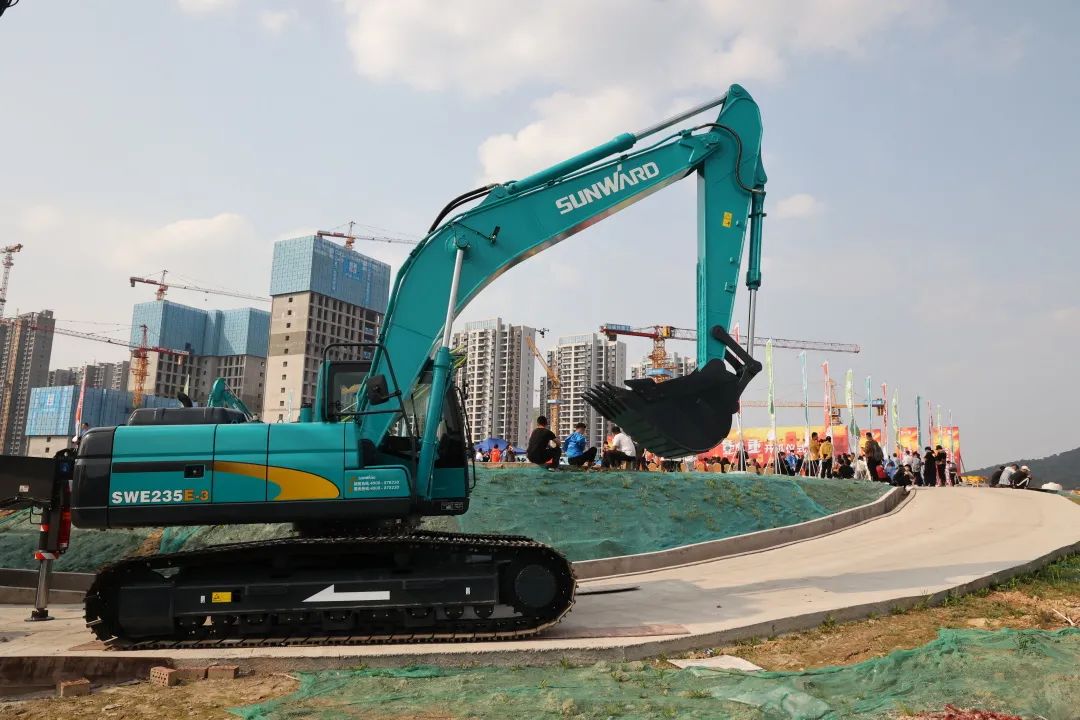 硬实力+软名片！宝运莱智能协拍电视剧《重中之重》开机