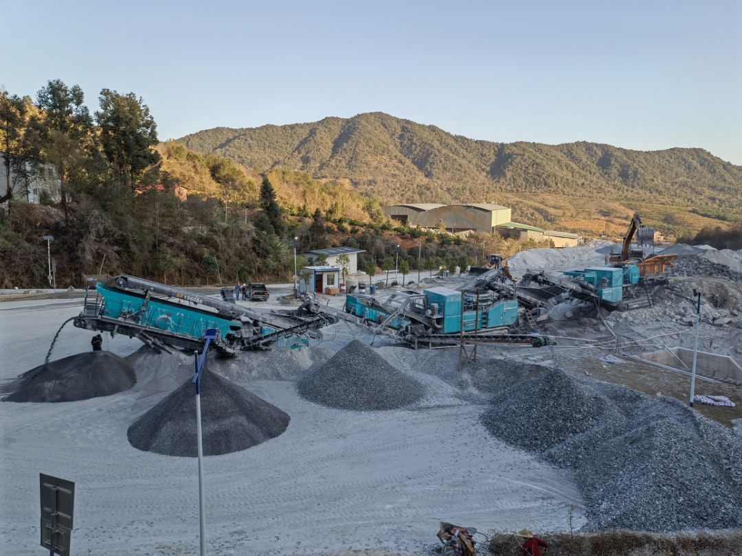 高性能+优服务！宝运莱普石勒移动破碎筛分成套设备“重拳出击”