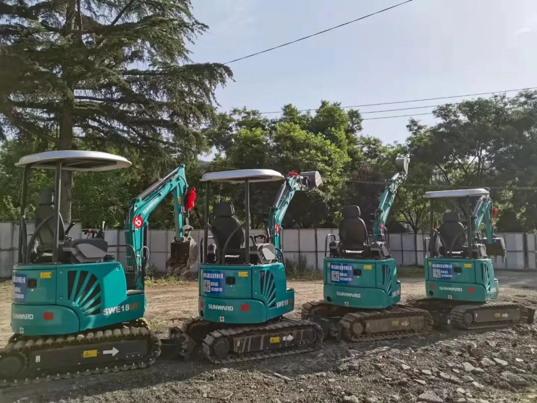 好服务、好设备！宝运莱智能挖掘机再获客户追加订单