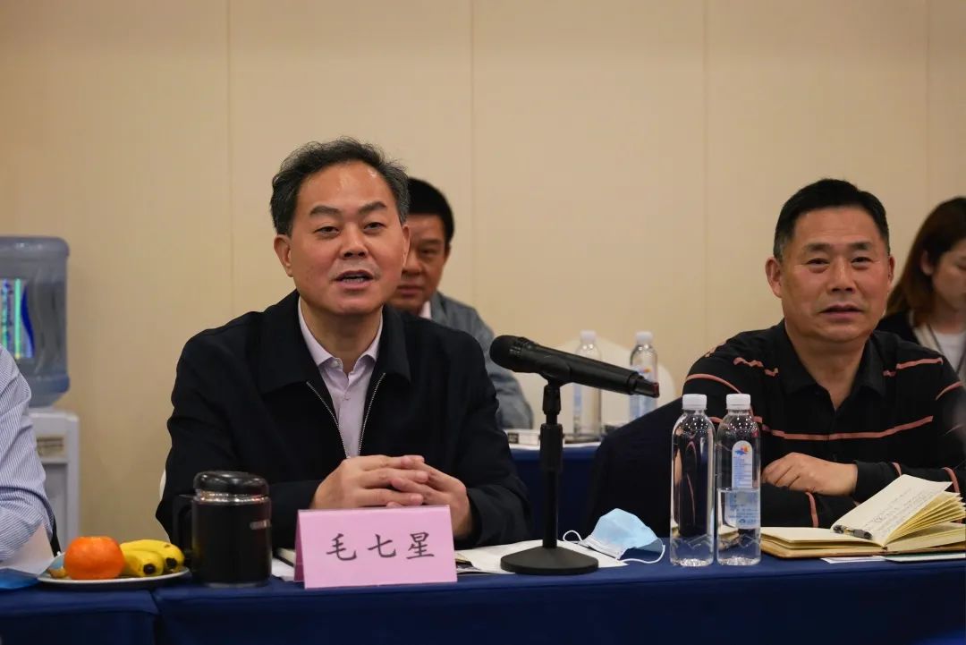 抱团出海，携手共赢！何清华带队赴湖南异地商会联合会拜访交流