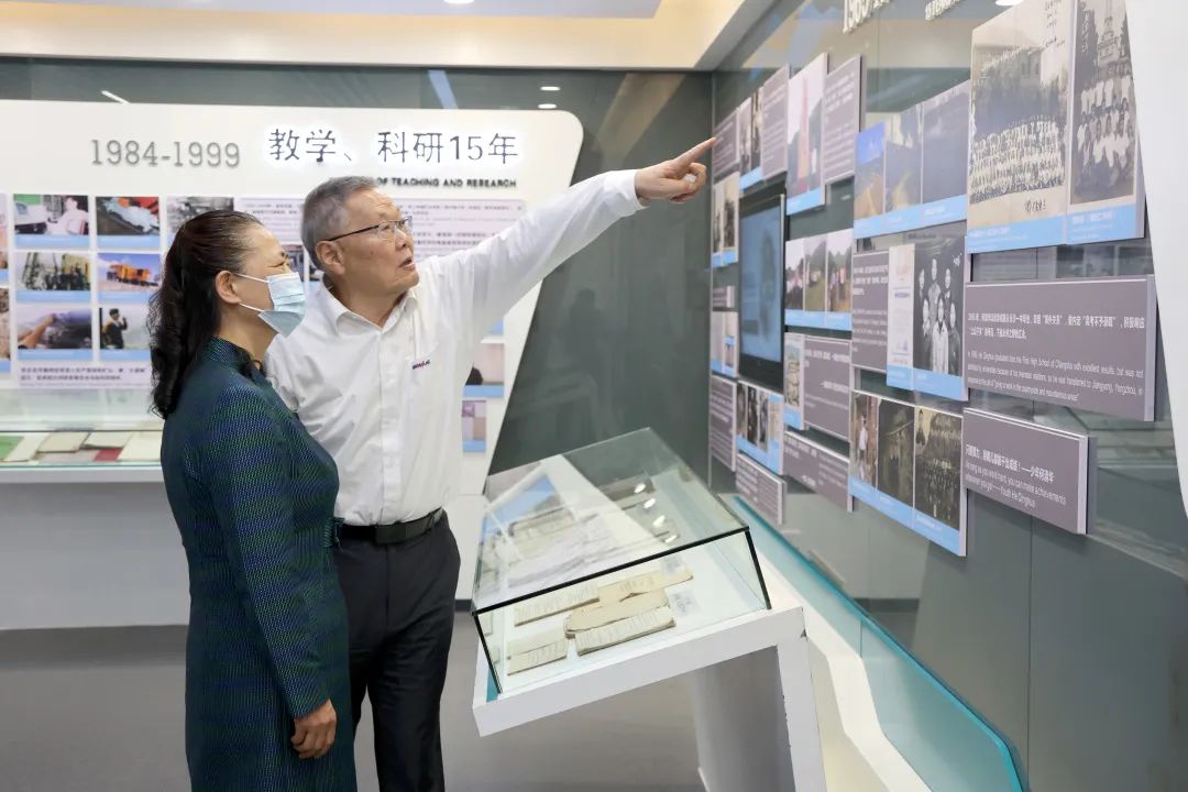 深化产学研合作！中南大学校长、中国工程院院士田红旗率团拜访宝运莱智能