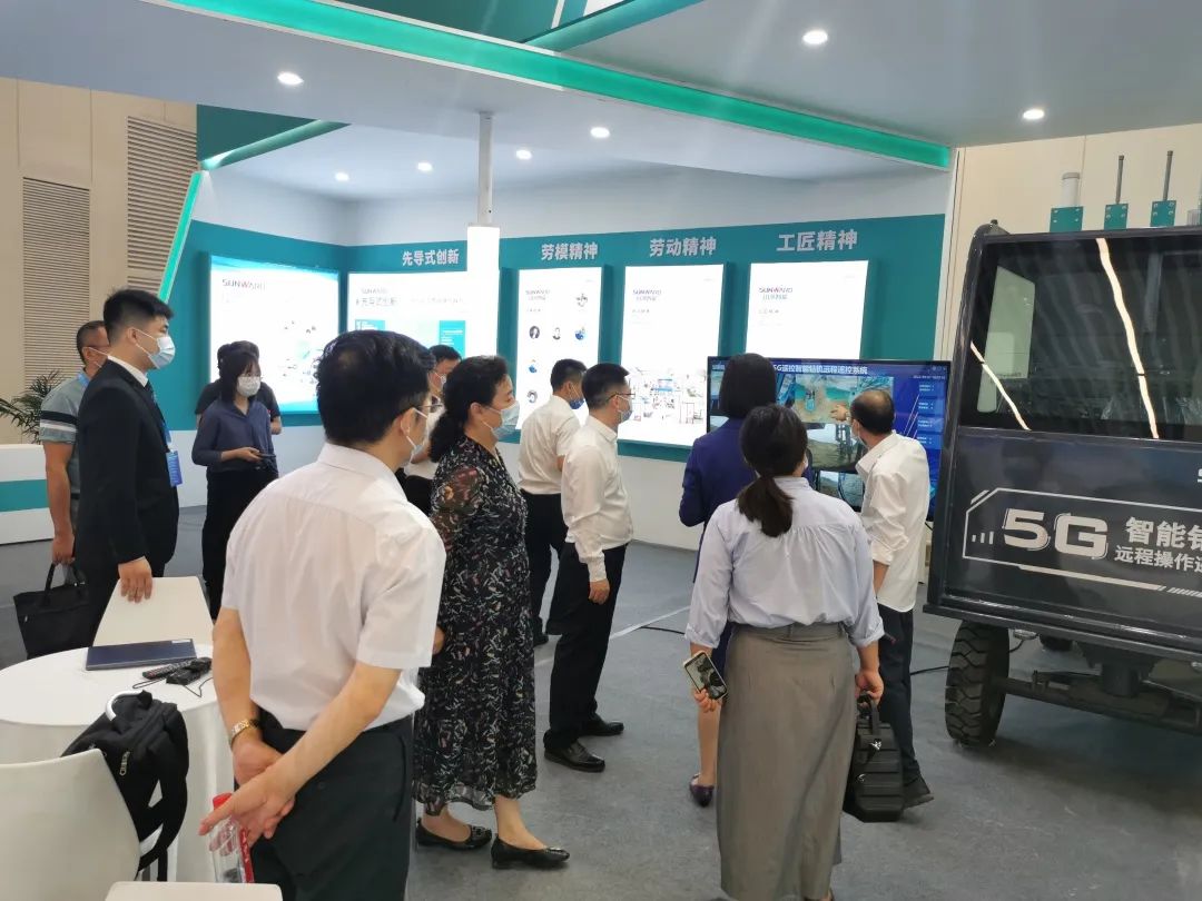 匠心宝运莱，制造报国！宝运莱智能装备亮相首届湖湘劳模工匠创新成果展