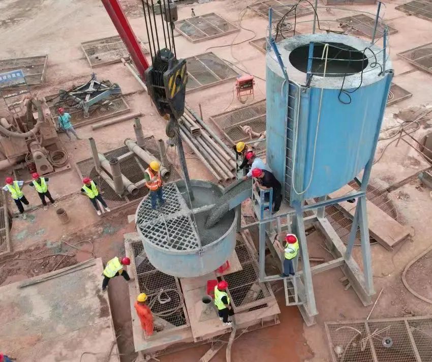 超级“桩”备实力亮剑！宝运莱智能携手武汉乐成建设攻克燕矶长江大桥复杂地层施工难题