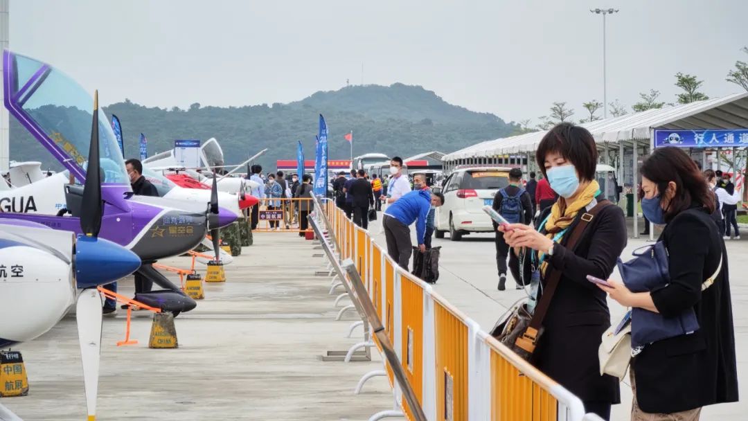 关注！宝运莱科技携多款产品亮相第十四届珠：秸