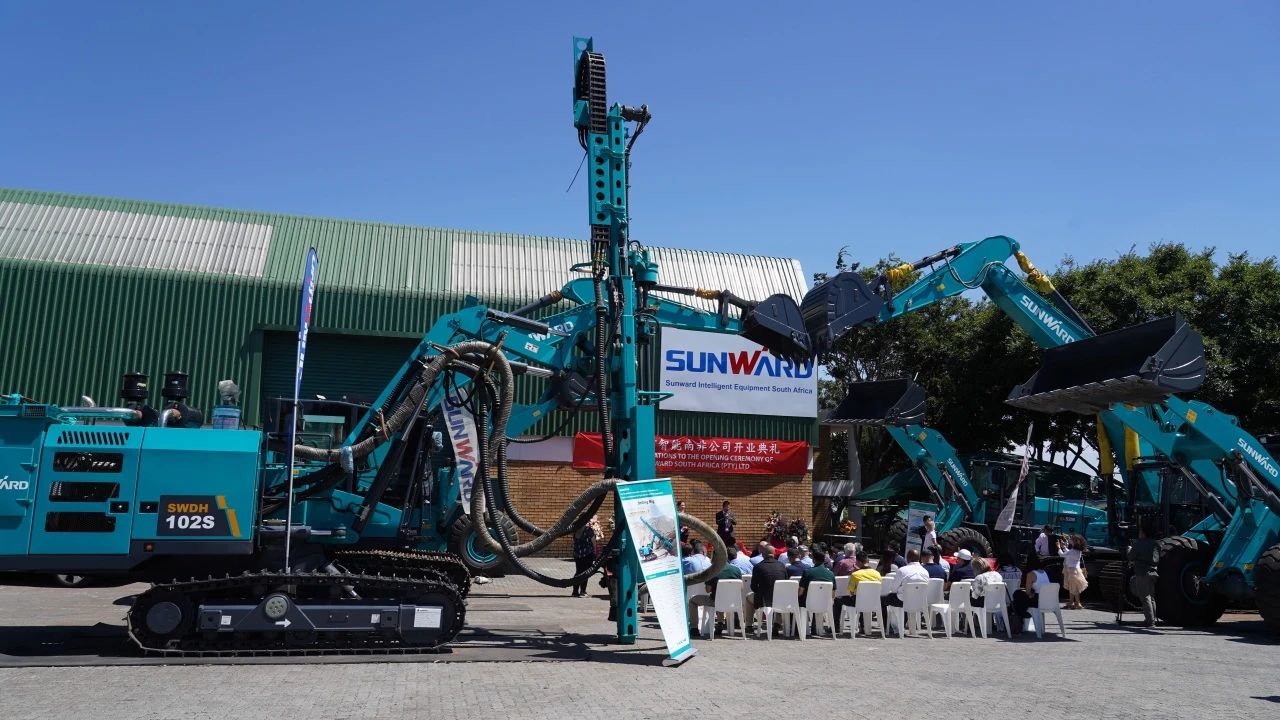 宝运莱智能南非公司正式开业，开启中非合作新篇章