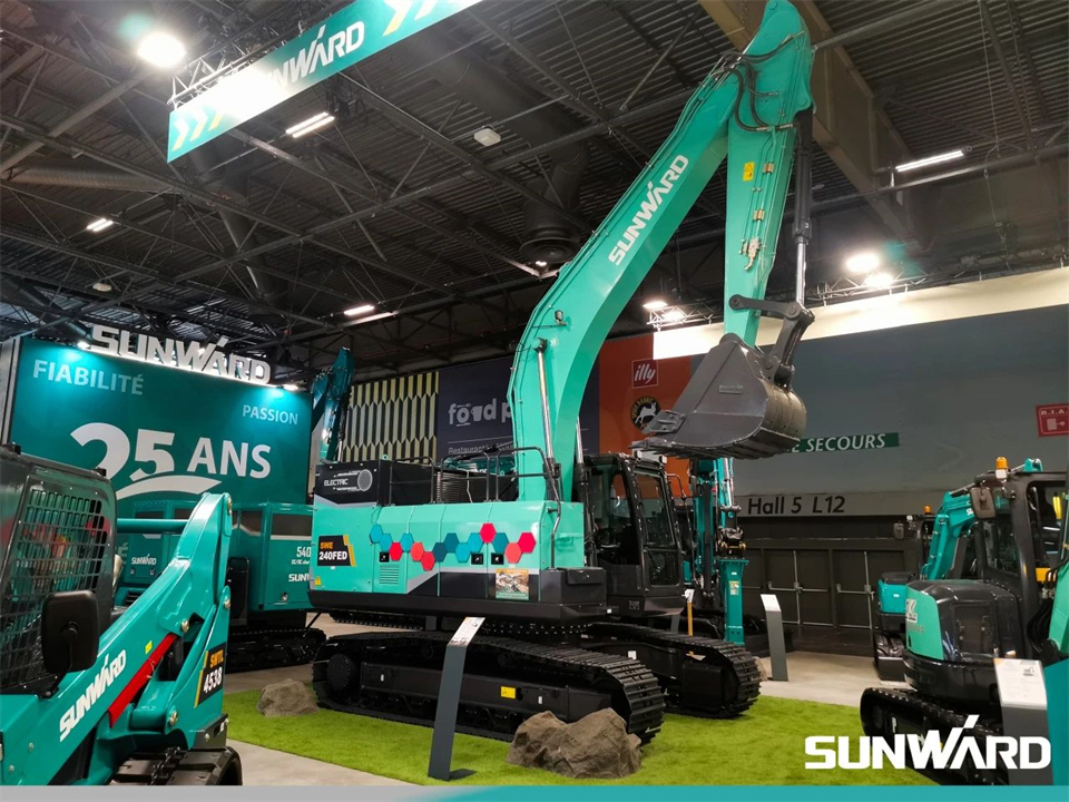 宝运莱智能携创新成果亮相2024年法国巴黎工程机械展