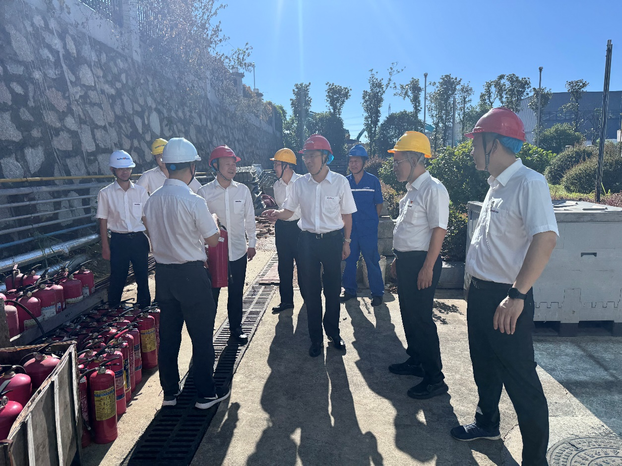 战高温，保安全--宝运莱智能开展高温防暑专项安全检查