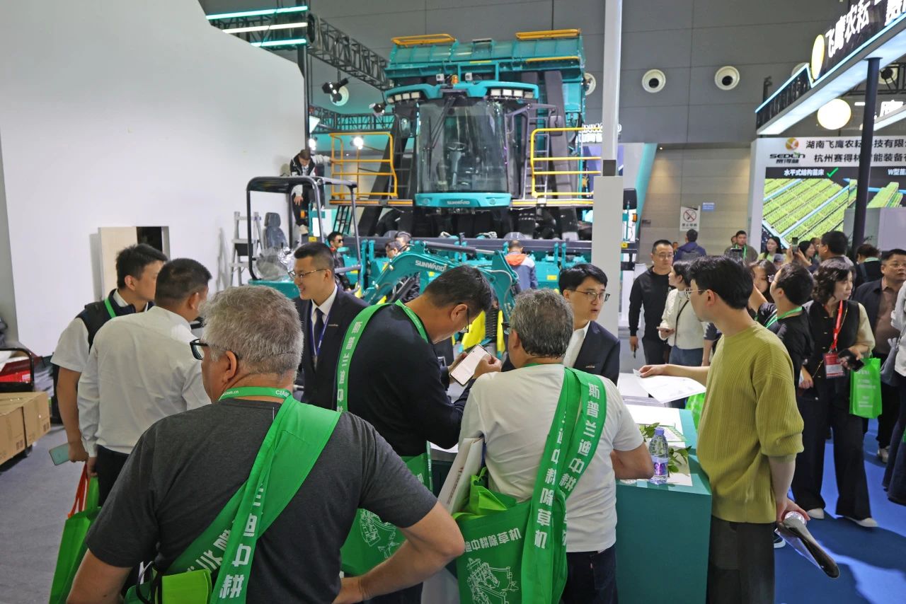 聚焦智能化、无人化！宝运莱智能携多款产品亮相2024中国国际农业机械展