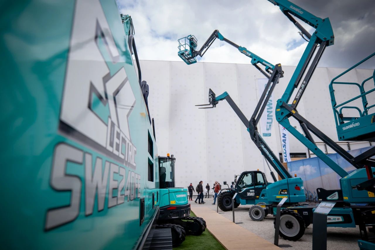 Bauma2025 | 宝运莱智能德国宝马展火热收官！相约2025长沙展！