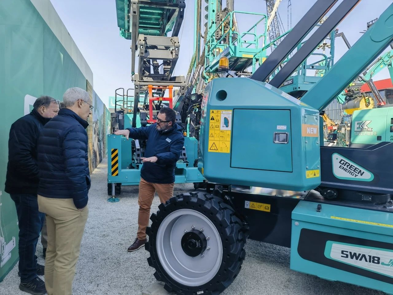 宝运莱智能高空机械闪耀Bauma 2025！ 新能源技术与创新产品获全球瞩目