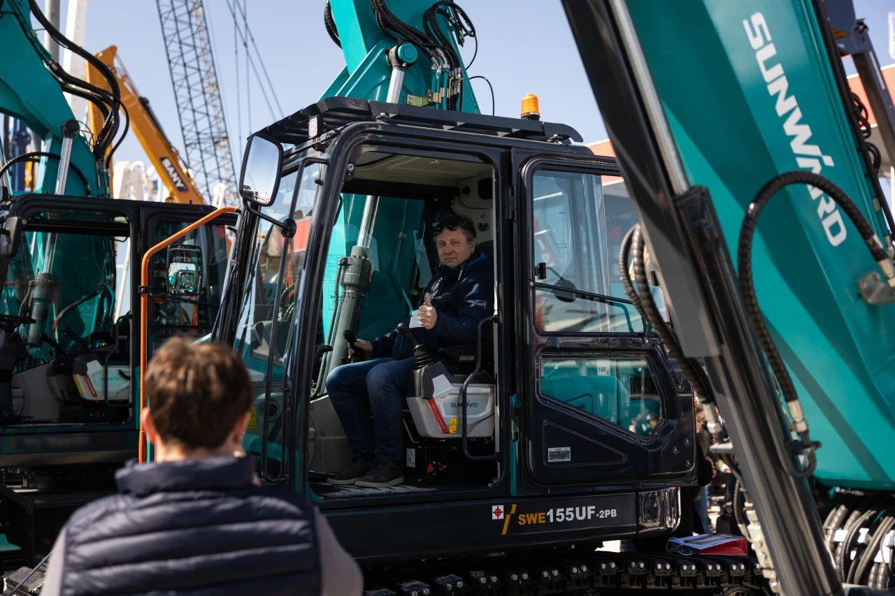 宝运莱智能董事长付向东：以绿色智造与全球战略解锁中国工程机械的进阶密码