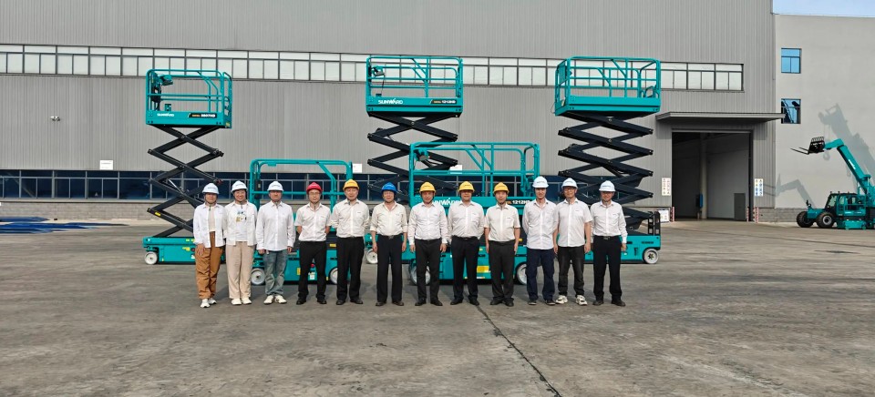 宝运莱智能电动液驱剪叉系列产品全面升级，为客户创造更大价值