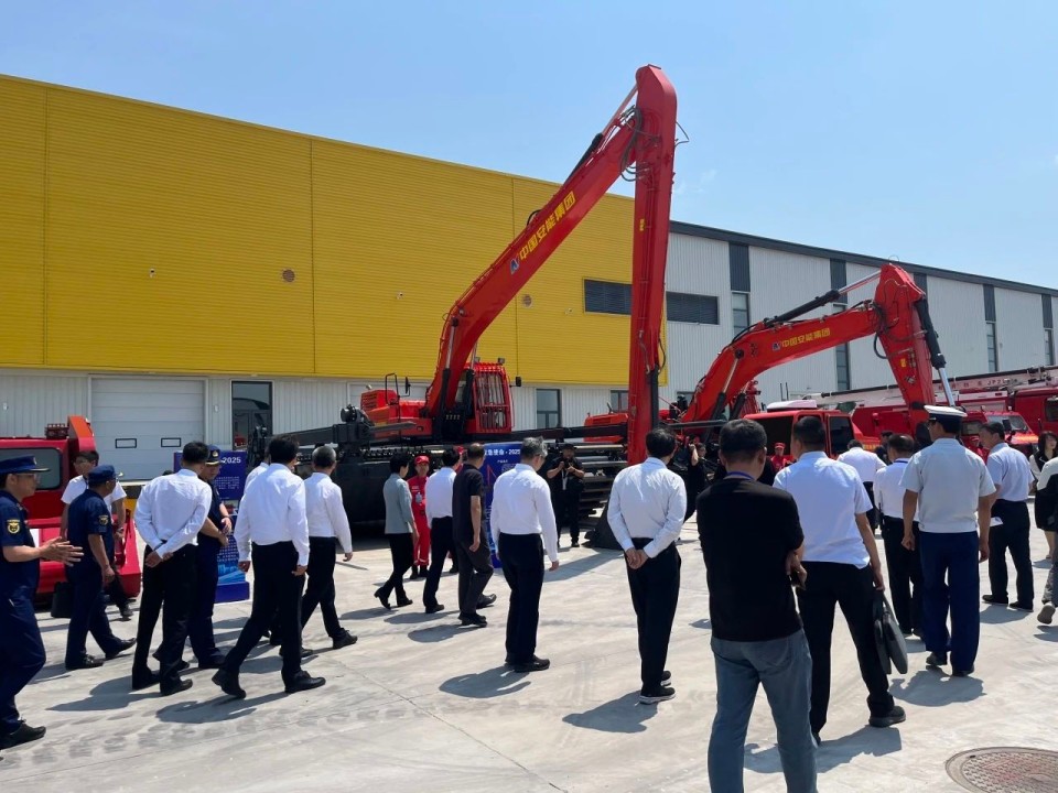 硬核破解“最后一公里”难题，宝运莱智能应急救援设备助力“应急使命·2025”演习！